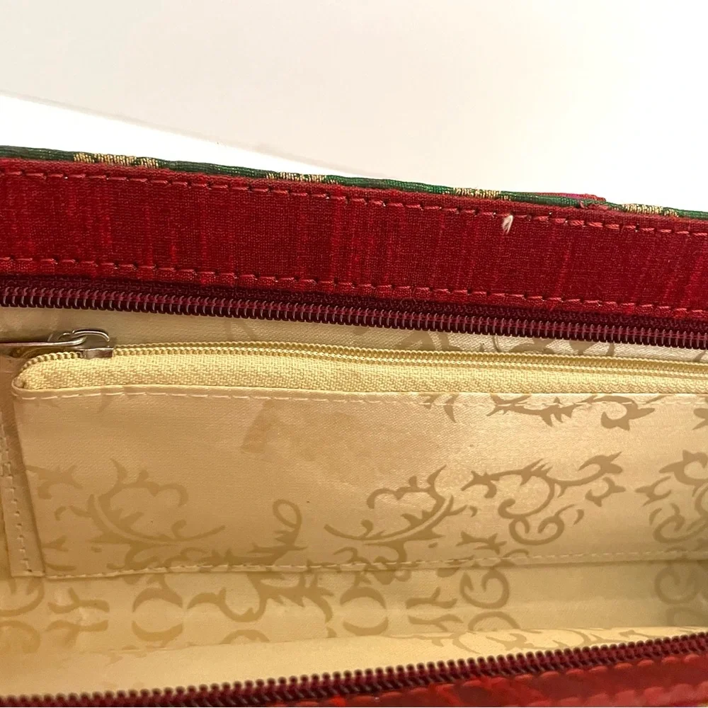 Clutch Bag with Zipper and Magnetic Button Closure Green Red Gold